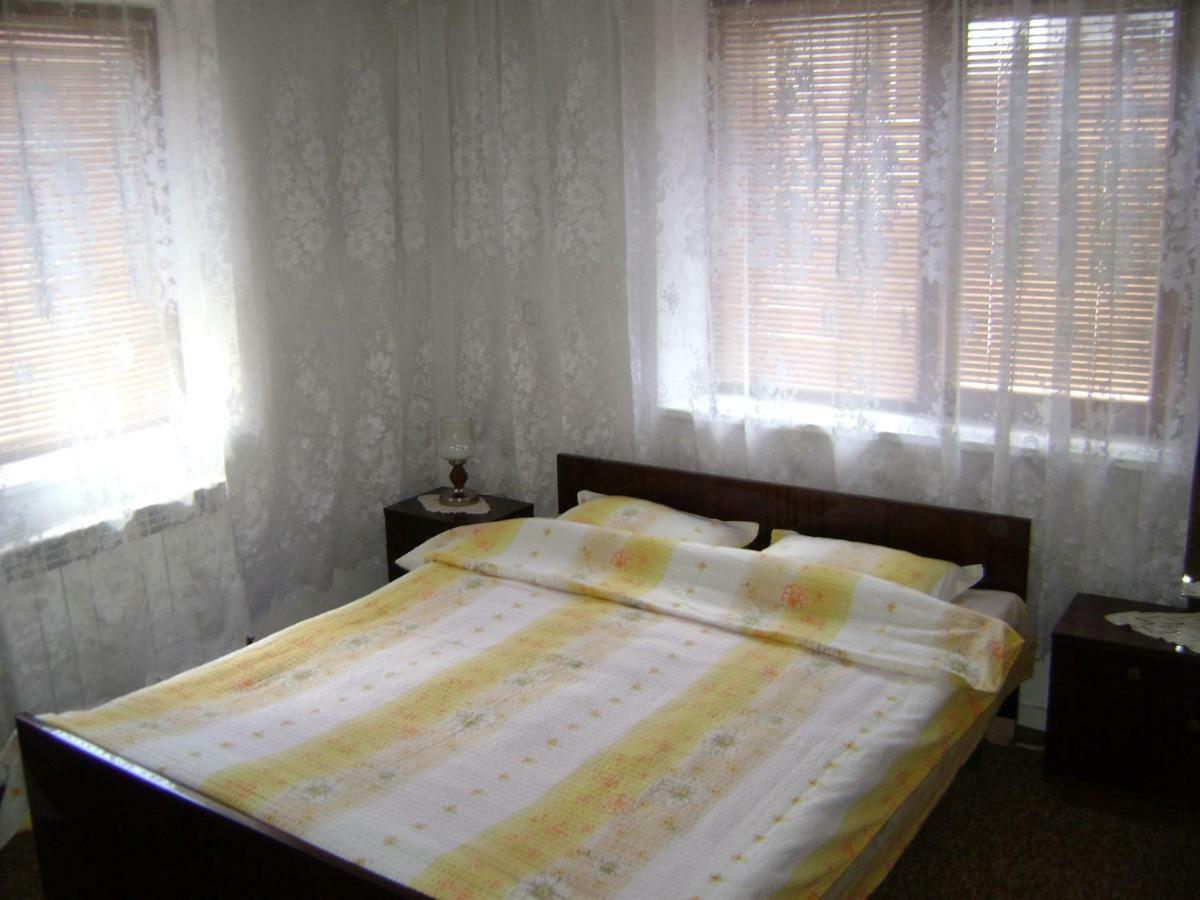 Guest House Denitsa Trigrad Luaran gambar